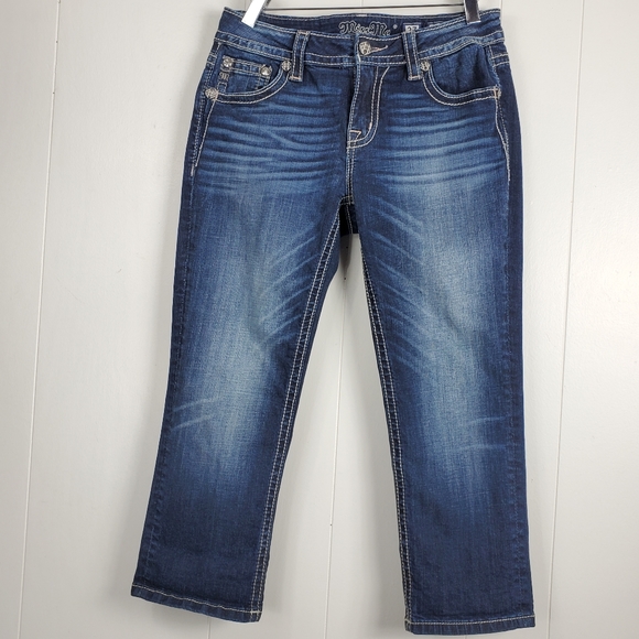 Miss Me unique  midrise Capri jeans with embroidered pockets size 27 - Picture 8 of 15